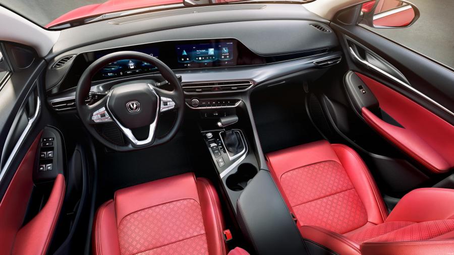 Торпедо ChangAn Eado Plus S 2020 года  (фото 6 из 17)
